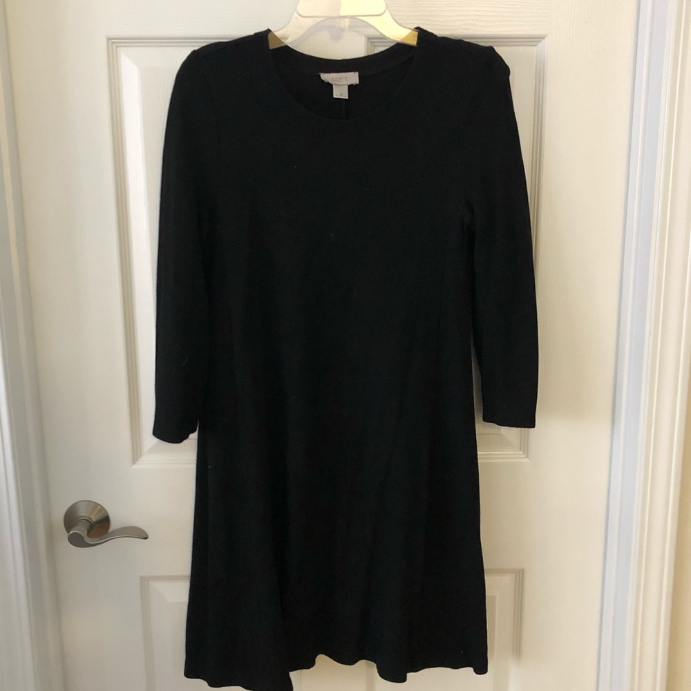 LOFT Long Sleeve Swing Dress